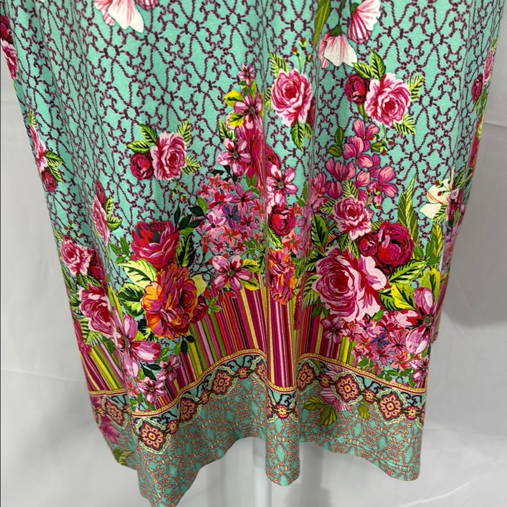 Johnny Was Multicolor Floral V-Neck Blouse XL - Picture 5 of 9